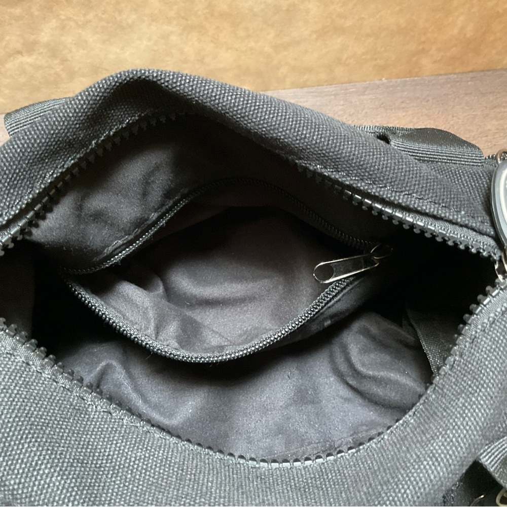 Von Dutch Y2K Black and White Duffel Bag Mini Crossbody Cylinder round tote - Picture 12 of 13